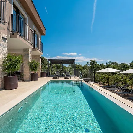Extravagante Mit Sauna, Privatpool, Billard, Bbq Будинок відпочинку
